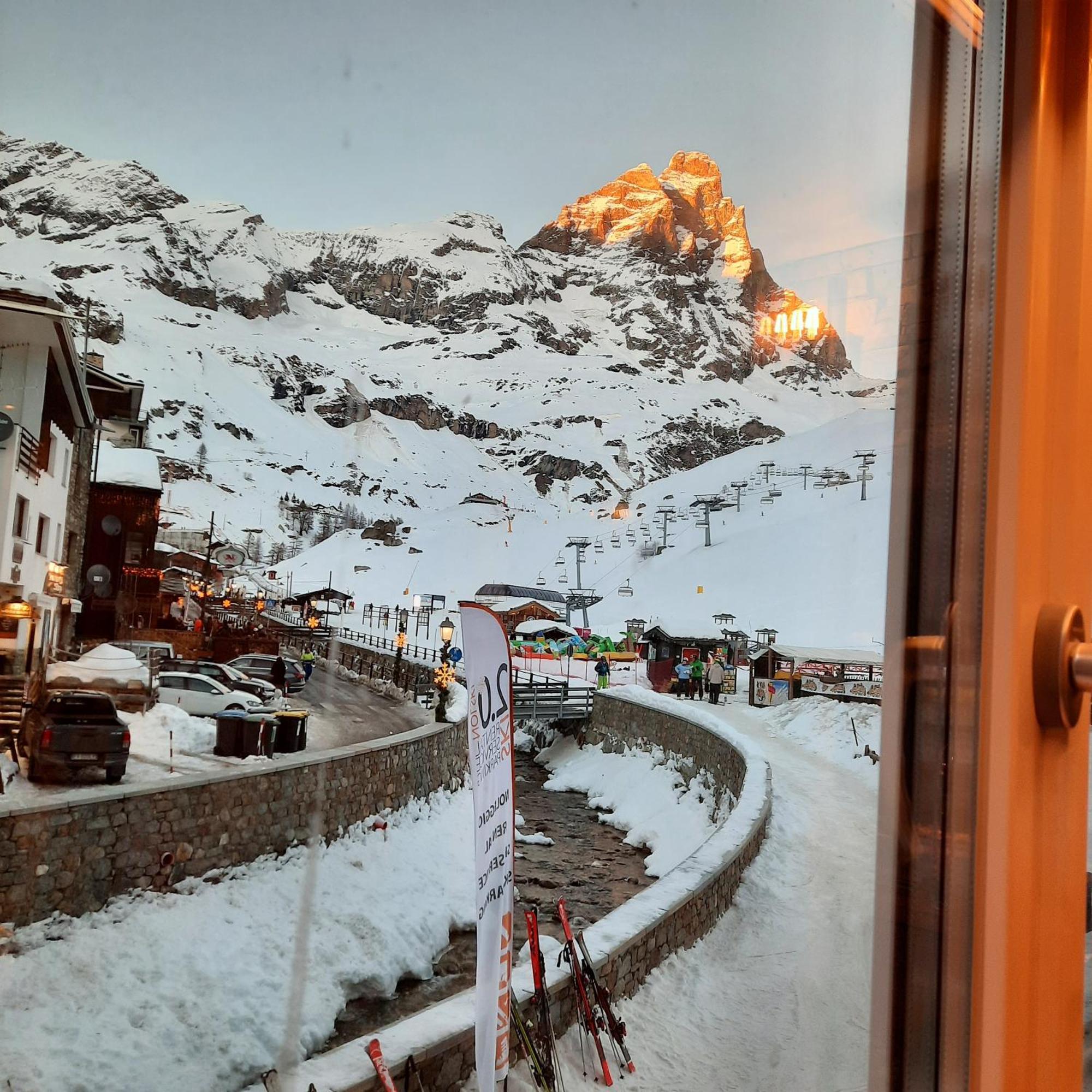 Maison Meynet Mountain Charm Breuil-Cervinia Ngoại thất bức ảnh